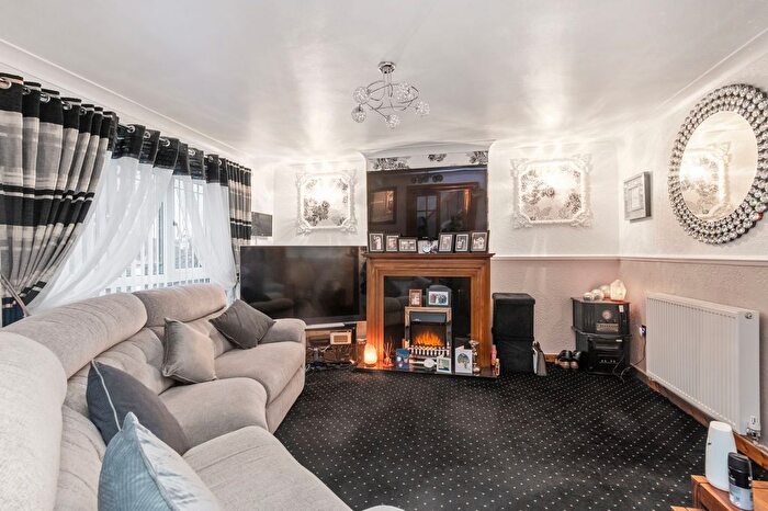 2 Bedroom Terraced House For Sale In Crown Street, Newton-Le-Willows, WA12