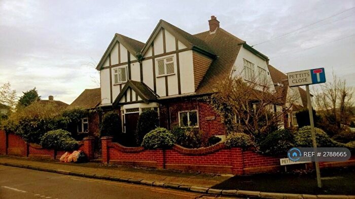 3 Bedroom Semi Detached House To Rent In Pettits Lane, Romford, RM1