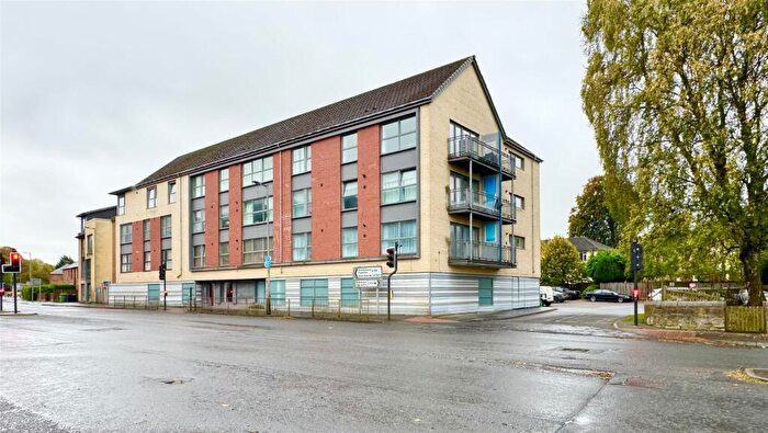 2 Bedroom Flat For Sale In Cambuslang Road, Cambuslang, Glasgow, G72