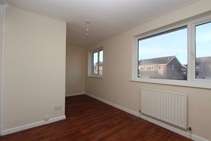 3 Bedroom Terraced House To Rent In Sterling Road, Queenborough, ME11