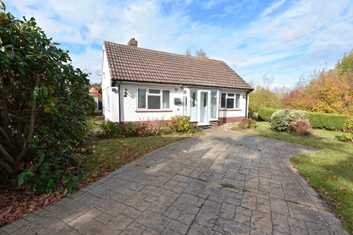 2 Bedroom Bungalow To Rent In Shefford Road, Meppershall, Shefford, SG17