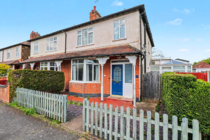 3 Bedroom Semi-Detached House For Sale In Byways, Burnham, Buckinghamshire, SL1