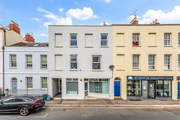 3 Bedroom Duplex For Sale In Hewlett Road, Cheltenham, GL52