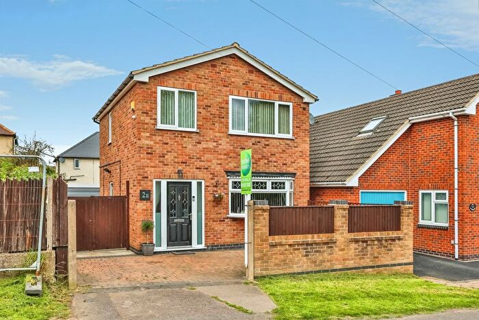 2 Bedroom Detached House For Sale In Kenilworth Drive, Ilkeston, DE7