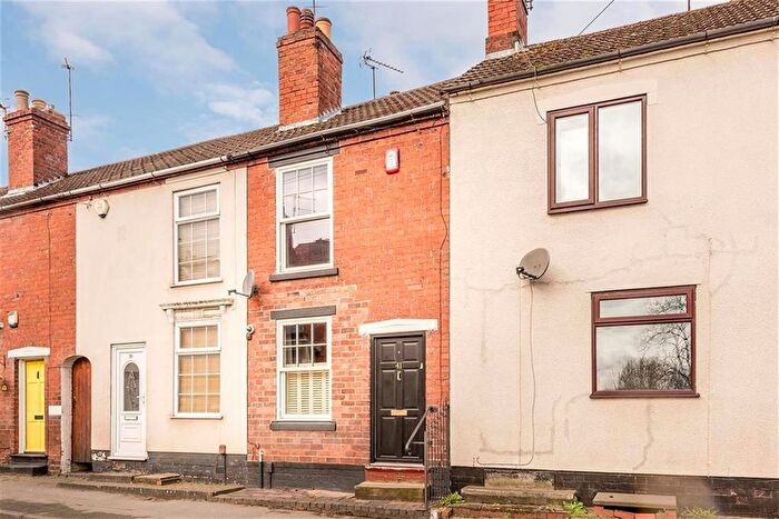 2 Bedroom Terraced House To Rent In High Street, Wollaston, Stourbridge, DY8