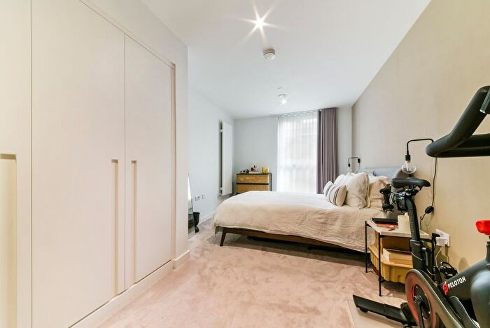 2 Bedroom Flat To Rent In Carrick House, Royal Wharf, London, E16