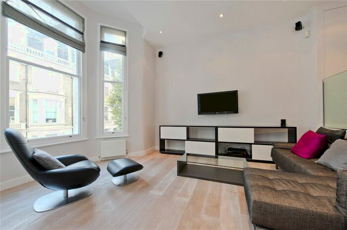 1 Bedroom Flat To Rent In Linden Gardens, Notting Hill, London, W2