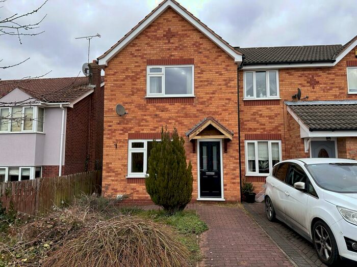 3 Bedroom Semi-Detached House To Rent In The Shires, Forest Town, NG19