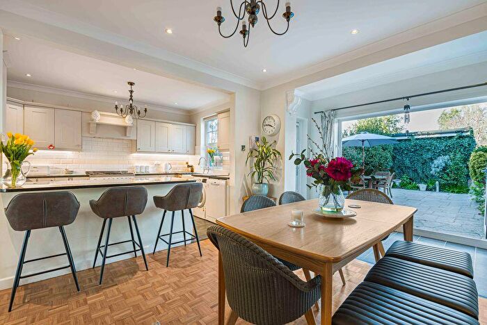 4 Bedroom House For Sale In Rectory Lane, Sidcup, DA14