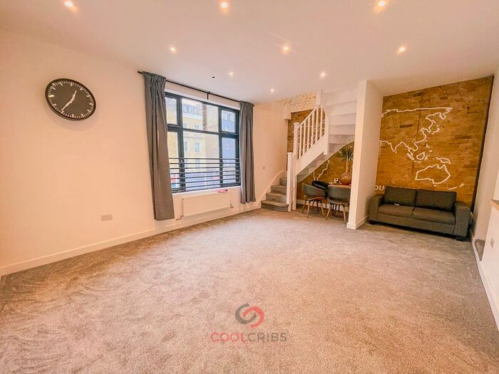 1 Bedroom Flat To Rent In Shoreditch High Street, London, E1