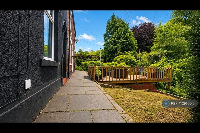2 Bedroom Terraced House To Rent In Brookland St, Rochdale, OL16