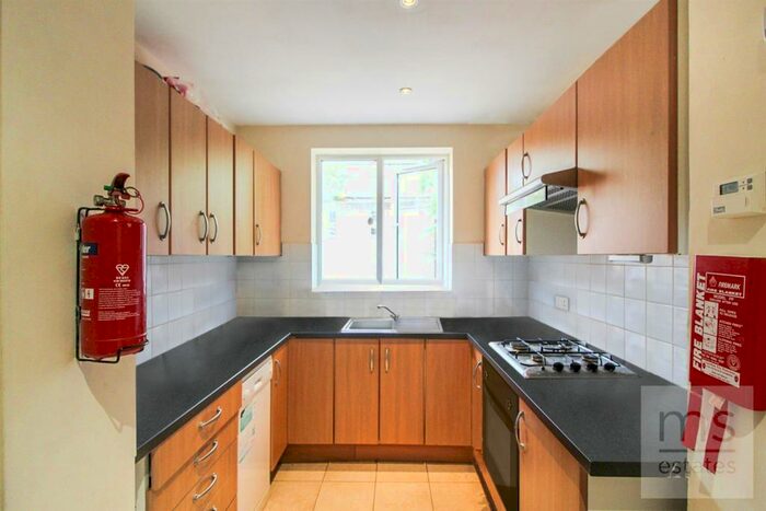 6 Bedroom Detached House To Rent In Rolleston Drive, Lenton, Nottingham, NG7