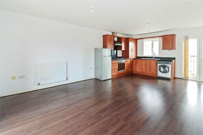 2 Bedroom Flat For Sale In Dunns Way, Blaydon-on-Tyne, NE21
