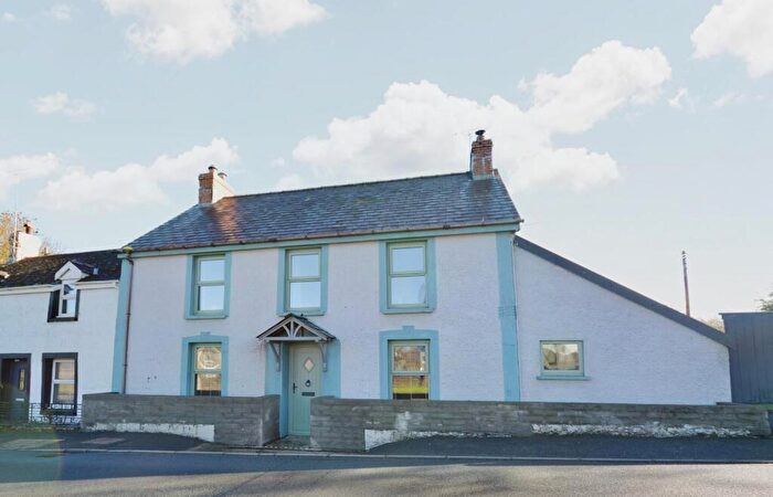 3 Bedroom Semi-Detached House For Sale In Blaenffos, Boncath, SA37