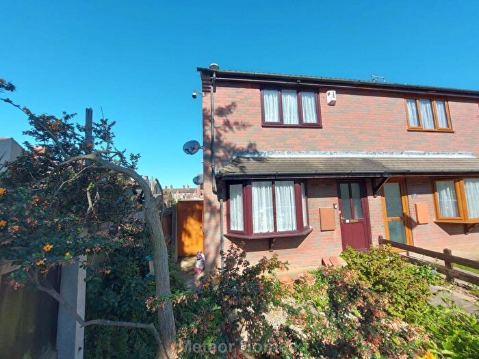 2 Bedroom Semi-Detached House For Sale In Sidney Way, Cleethorpes, DN35