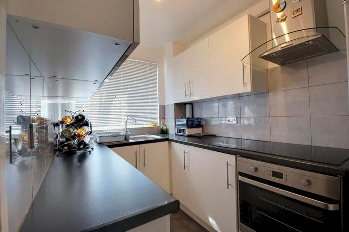 1 Bedroom Flat To Rent In Woolnough Avenue, York, YO10