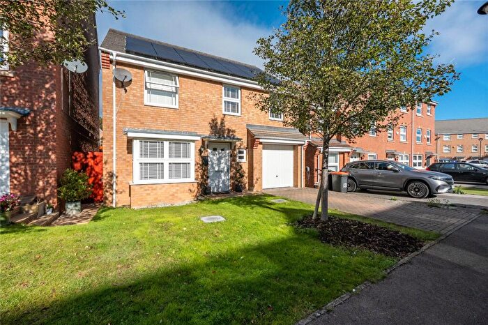 4 Bedroom Detached House For Sale In Drakes Avenue, Leighton Buzzard, Beds, LU7