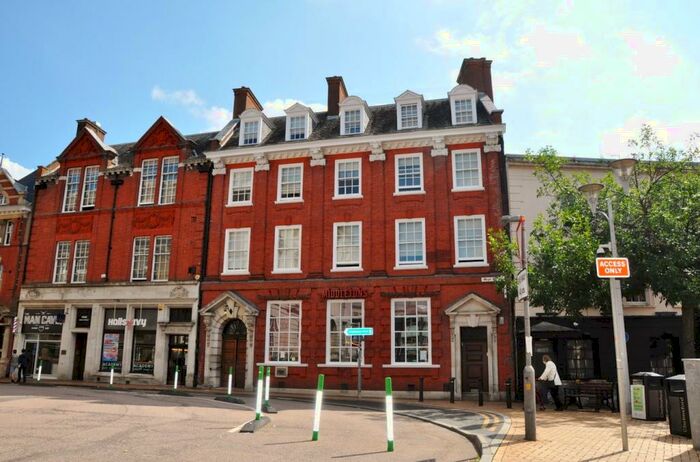 2 Bedroom Apartment To Rent In High Street, Chelmsford, CM1