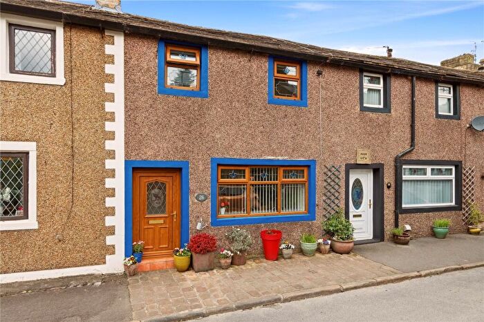 2 Bedroom Terraced House For Sale In Green End Road, Earby, Lancashire, BB18