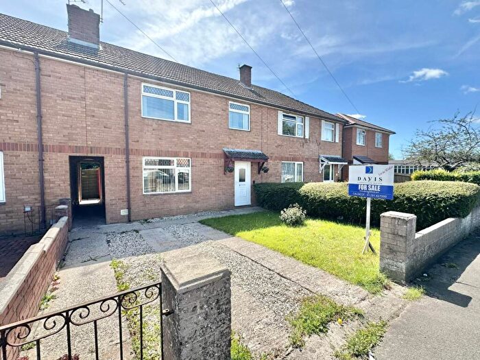 3 Bedroom Terraced House For Sale In Longcroft Road, Caldicot, Mon ., NP26