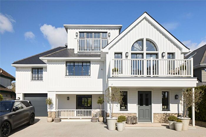5 Bedroom Detached House For Sale In Elms Avenue, Poole, Dorset, BH14