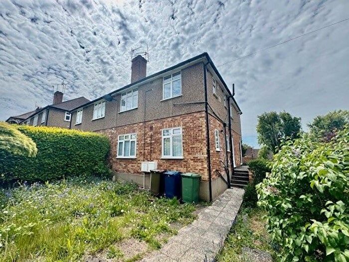 2 Bedroom Maisonette To Rent In Brooke Avenue, Harrow, HA2