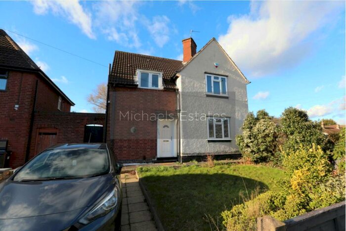 3 Bedroom Detached House To Rent In Narborough Road, Leicester, LE3
