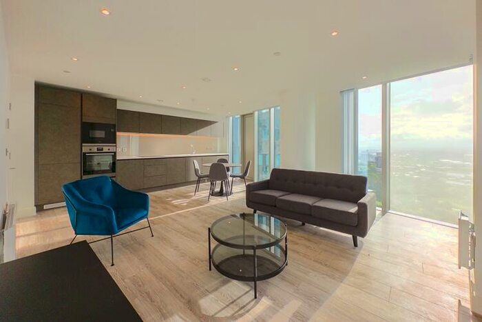 2 Bedroom Apartment To Rent In The Blade, Silvercroft Street Manchester, M15