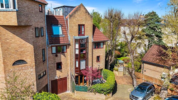 5 Bedroom House For Sale In Tower Close, Hampstead, London, NW3