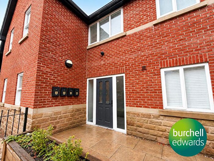 2 Bedroom Flat To Rent In Wood Street, Mansfield, NG18
