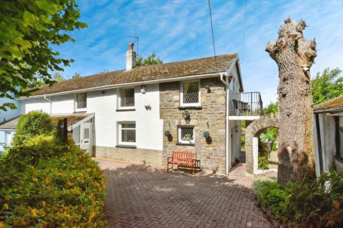 4 Bedroom Semi-Detached House For Sale In Crichton Cottage, Abernant, Aberdare, CF44