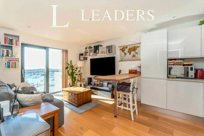 2 Bedroom Flat To Rent In Ocean Way, Ocean Village, Southampton, SO14