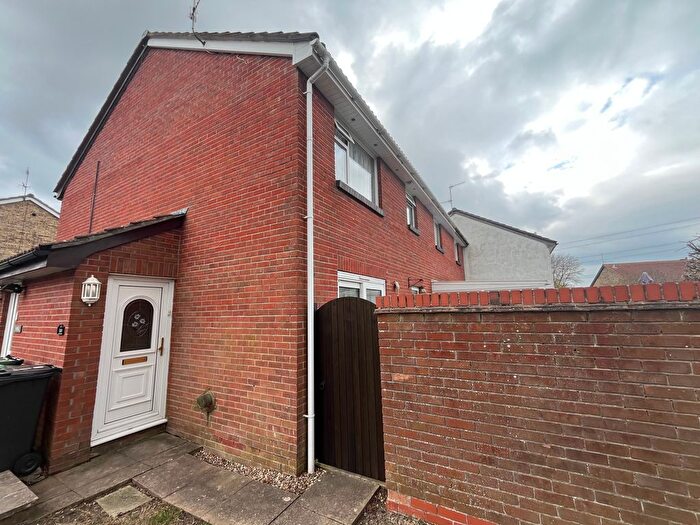 1 Bedroom Property To Rent In Pipit Close, Weymouth, DT3