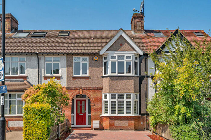3 Bedroom Terraced House For Sale In Manor Lane, Lee, SE12