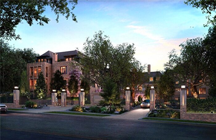 4 Bedroom Apartment For Sale In Bishops Avenue Gardens, London, N2