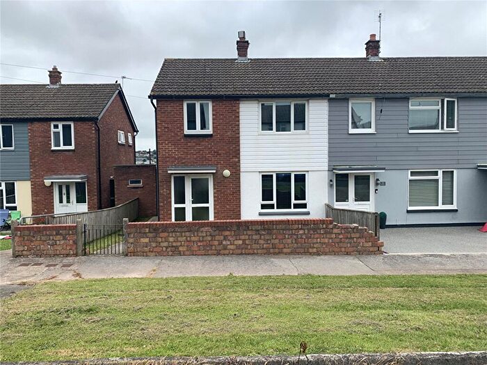 3 Bedroom End Of Terrace House To Rent In King Street, Pembroke Dock, Pembrokeshire, SA72