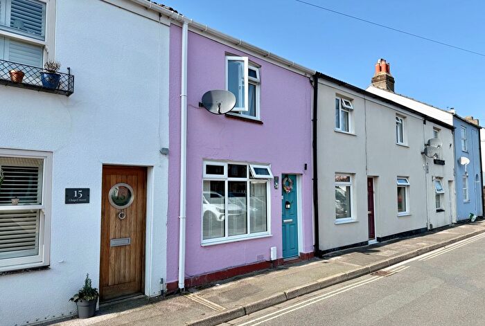 2 Bedroom Terraced House For Sale In Chapel Street, Gosport, PO12