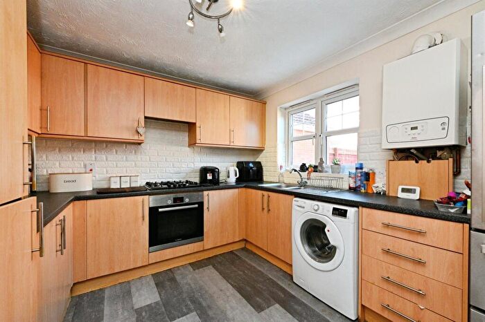 3 Bedroom Semi Detached House For Sale In Horseshoe Court, Outwell, Wisbech, PE14