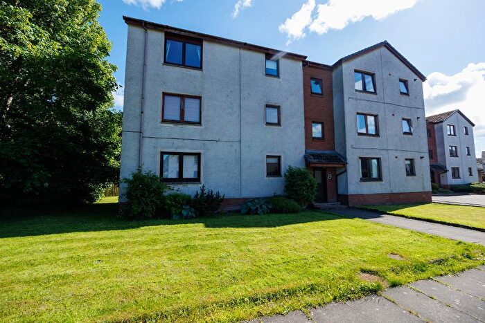 2 Bedroom Flat For Sale In Cupar Mills, Cupar, KY15