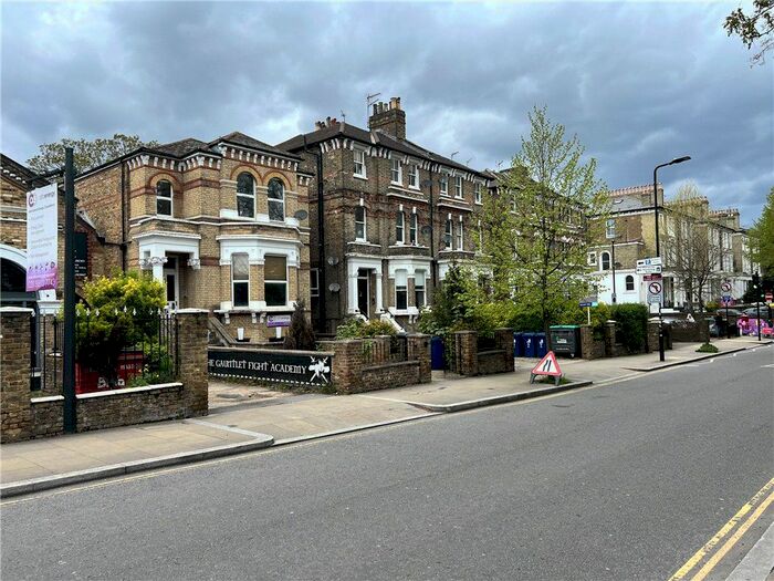 1 Bedroom Flat To Rent In Haven Green, Ealing, W5