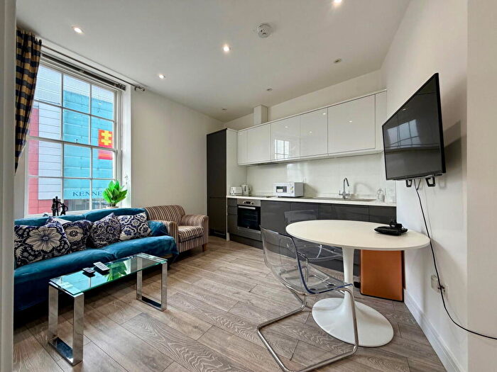 1 Bedroom Flat To Rent In Cheap Street, Newbury, RG14