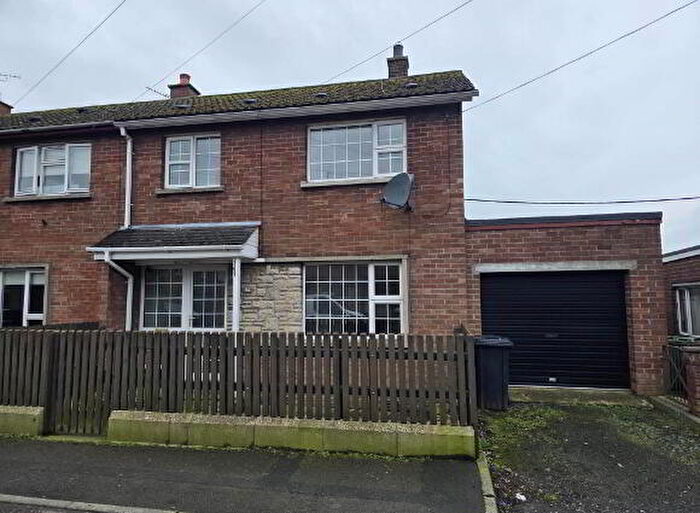 3 Bedroom Semi-Detached House For Sale In Orangefield Drive, Armagh, BT60