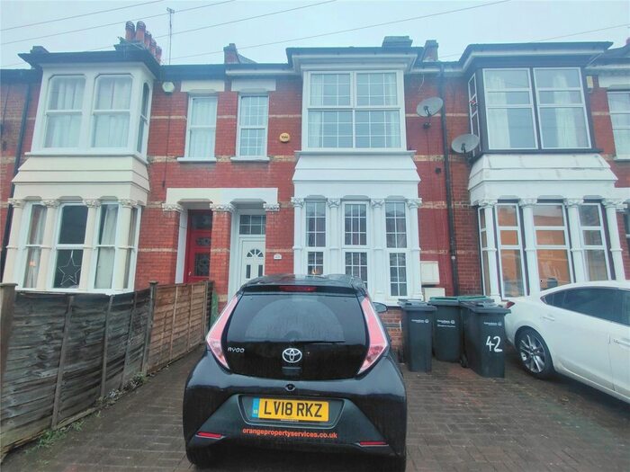 3 Bedroom Terraced House To Rent In Darnley Road, Gravesend, DA11
