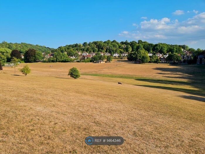 2 Bedroom Maisonette To Rent In Godstone Road, Whyteleafe, CR3