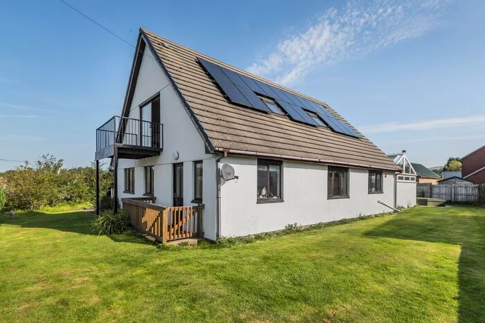 3 Bedroom Detached House For Sale In St Harmon, Rhayader, LD6