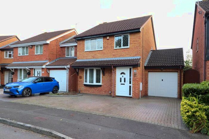 3 Bedroom Detached House To Rent In Boleyn Close, Churchdown, Gloucester GL3