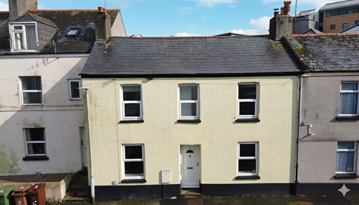 4 Bedroom Terraced House For Sale In Parr Street, Plymouth, PL4