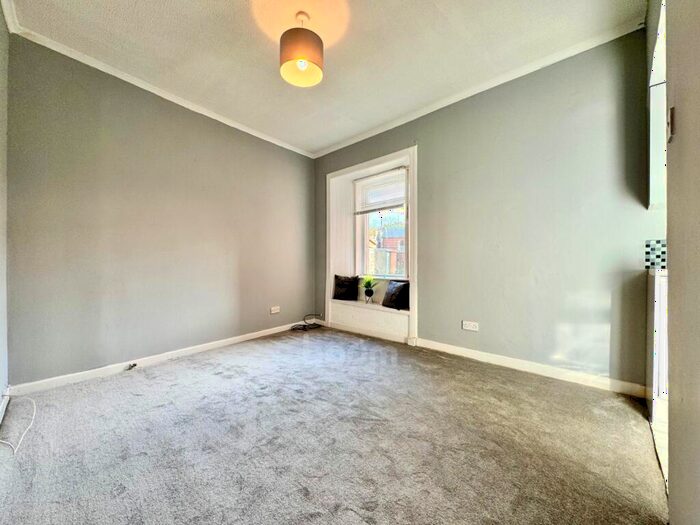 1 Bedroom Flat For Sale In Crummock Street, Beith, KA15