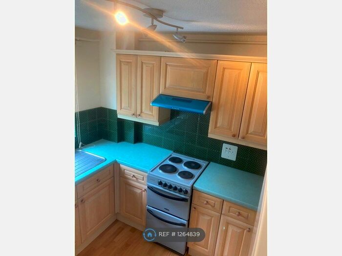 1 Bedroom Flat To Rent In Mercers, Harlow, CM19