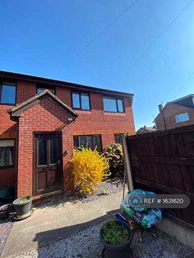 2 Bedroom Flat To Rent In Euston Grove, Prenton, CH43